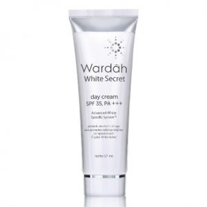 cream Wardah untuk kulit berminyak dan berjerawat 
