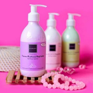 perbedaan scarlett whitening body lotion asli dan palsu